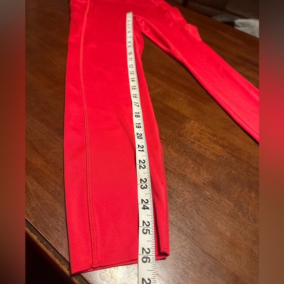 All in Motion Red High Rise Leggings Size S - Picture 3 of 7